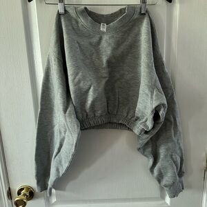 Alo devotion crew neck crop top